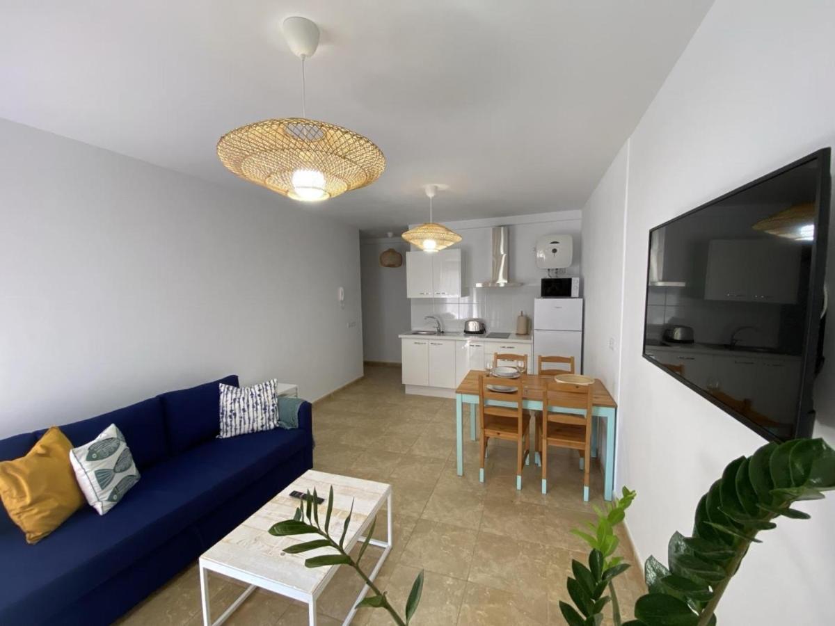 Vivienda Vacacional Sur De Europa B 3 4 La Restinga Luaran gambar