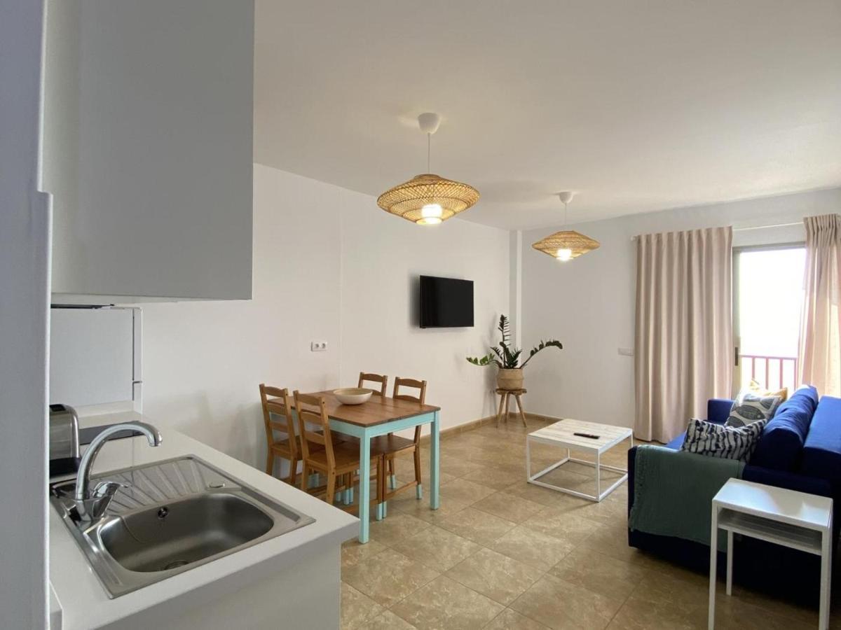 Vivienda Vacacional Sur De Europa B 3 4 La Restinga Luaran gambar